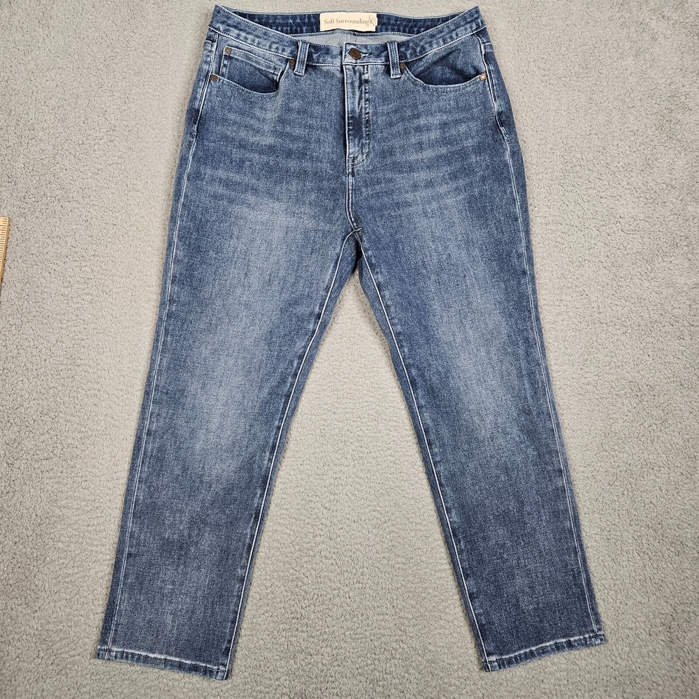 Soft Surroundings Women's blue Mid-Rise Light Wash Jeans Size 12P